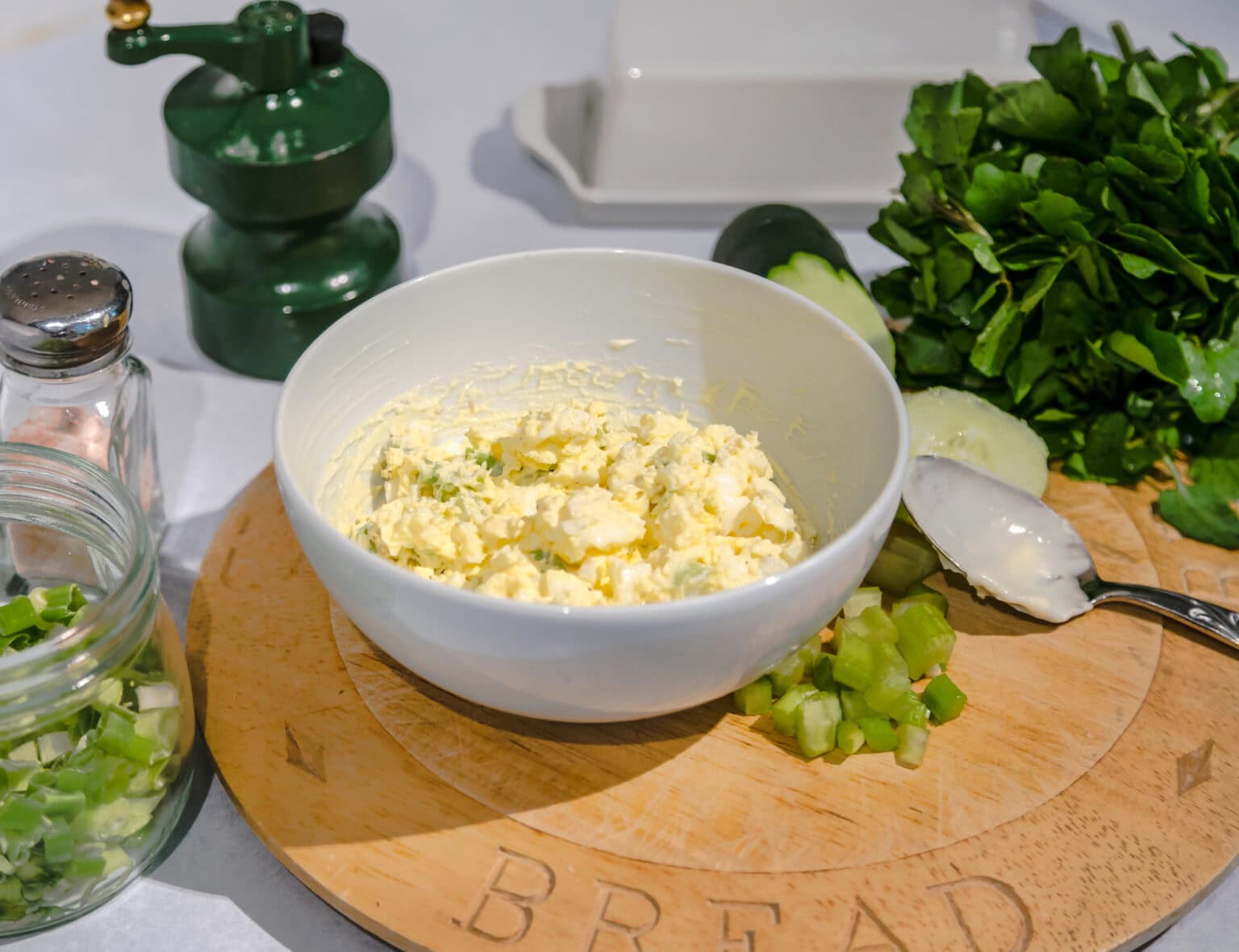 Vajíčkový šalát so zelerom- recept | Gurman.sk