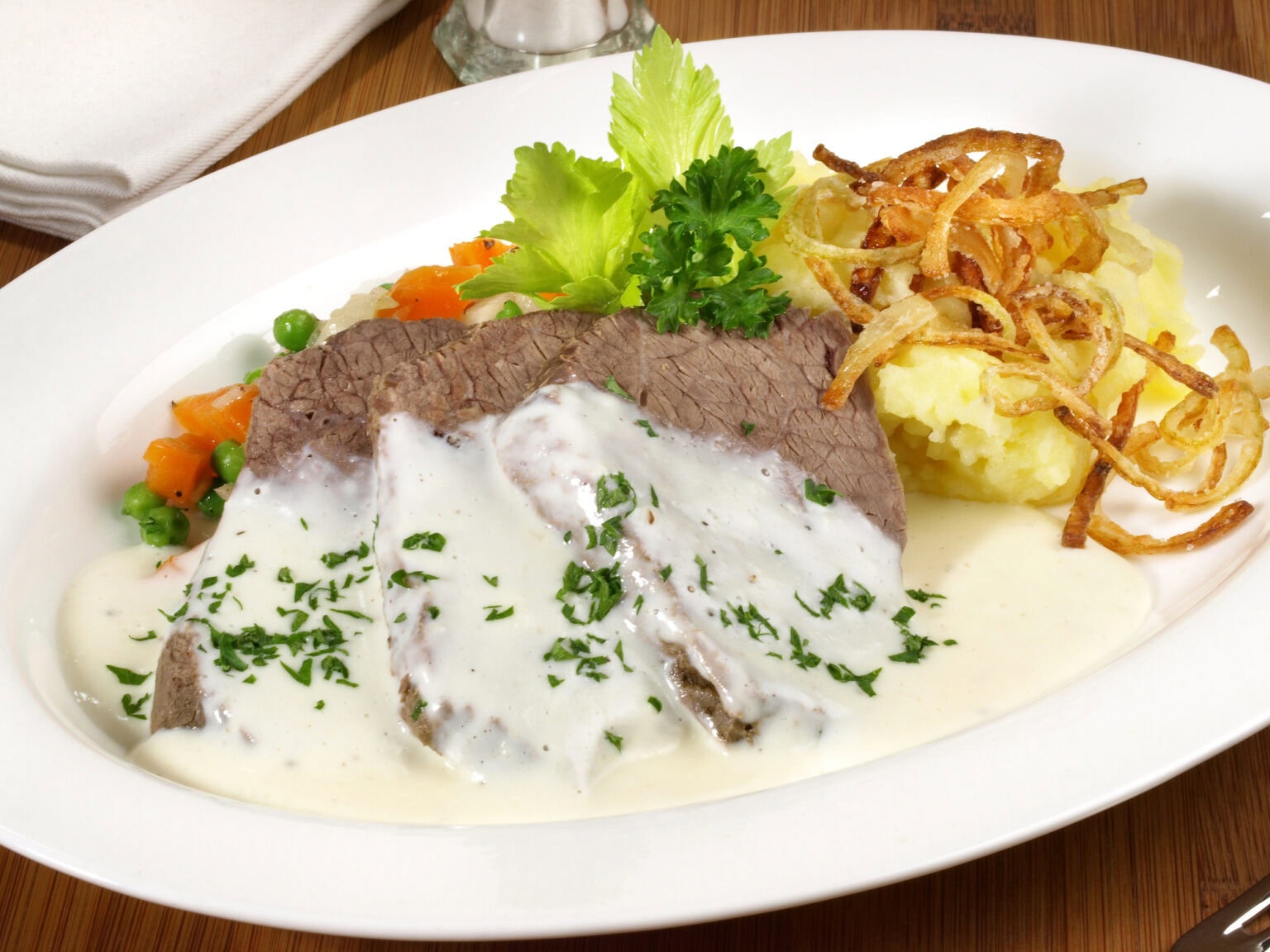 Roštenka s omáčkou z kyslých uhoriek - recept | Gurman.sk