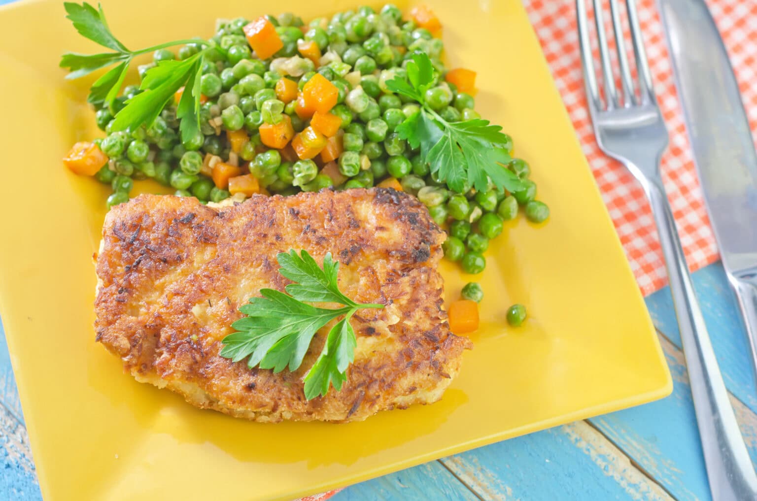 Maslový rezeň s hráškom- recept | Gurman.sk