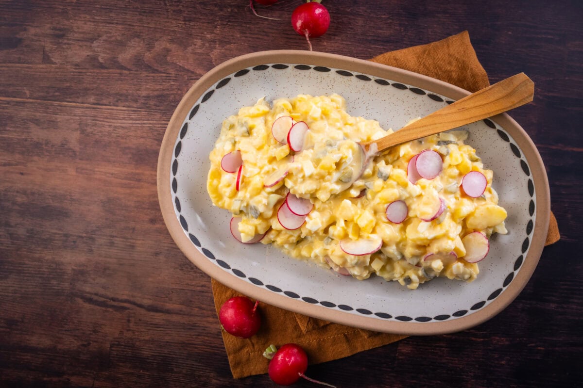 Zemiakovo – zeleninový šalát so smotanou - recept | Gurman.sk