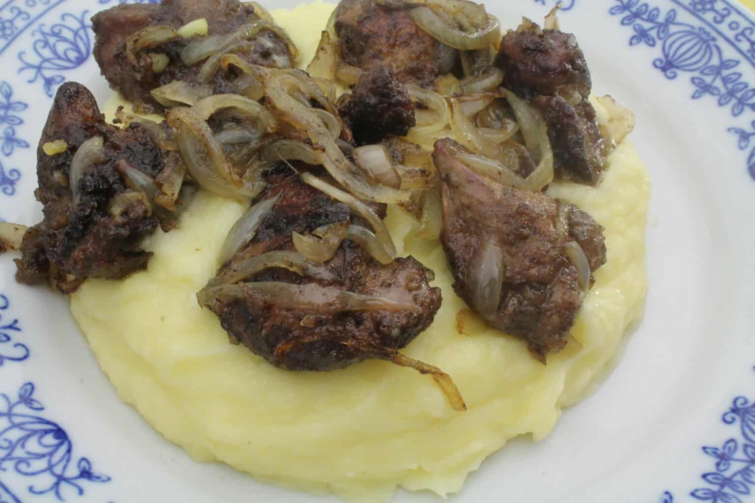 Zemiaková kaša s kyslou kapustou
