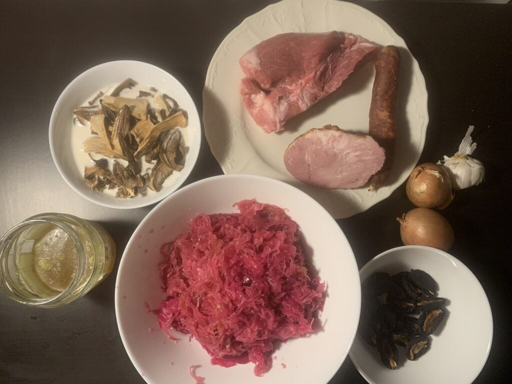 Sviatočná kapustnica s mäsom - recept