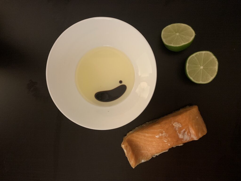 Domáce poké s lososom