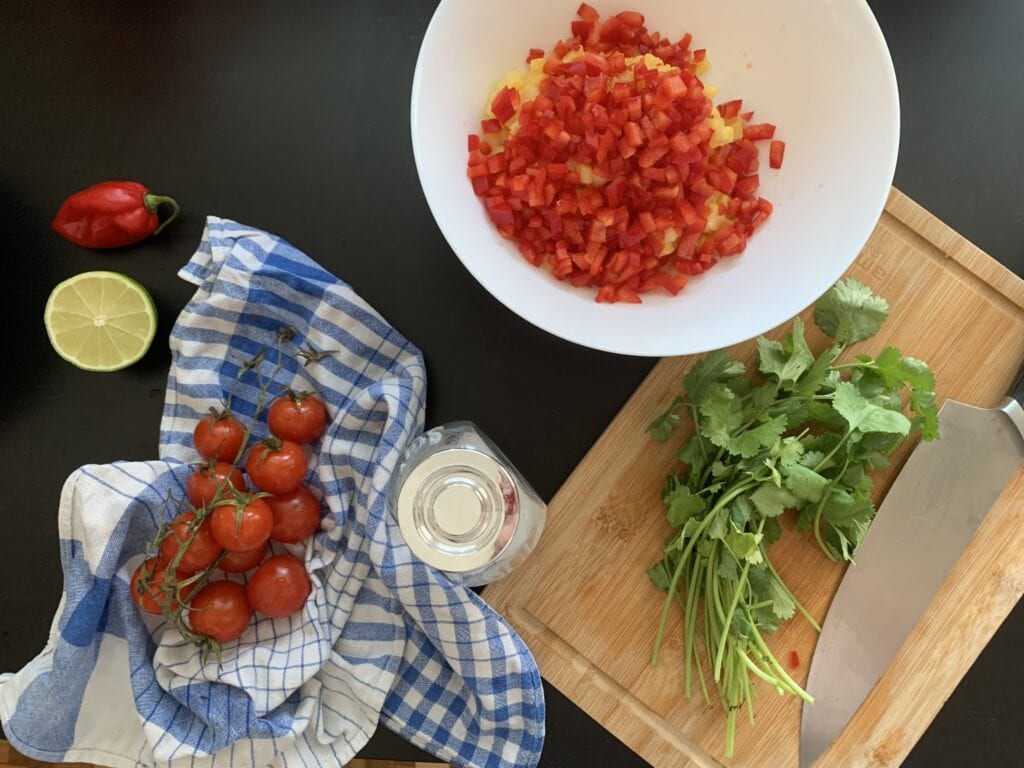 Ananásová pikantná salsa