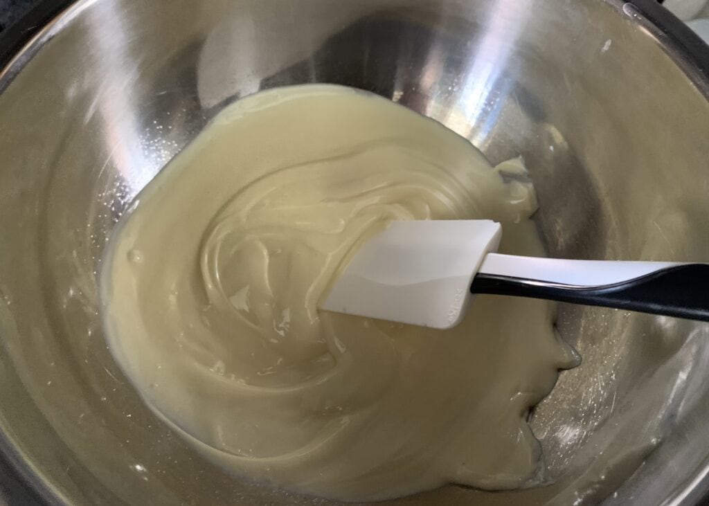 Cheesecake s bielou čokoládou