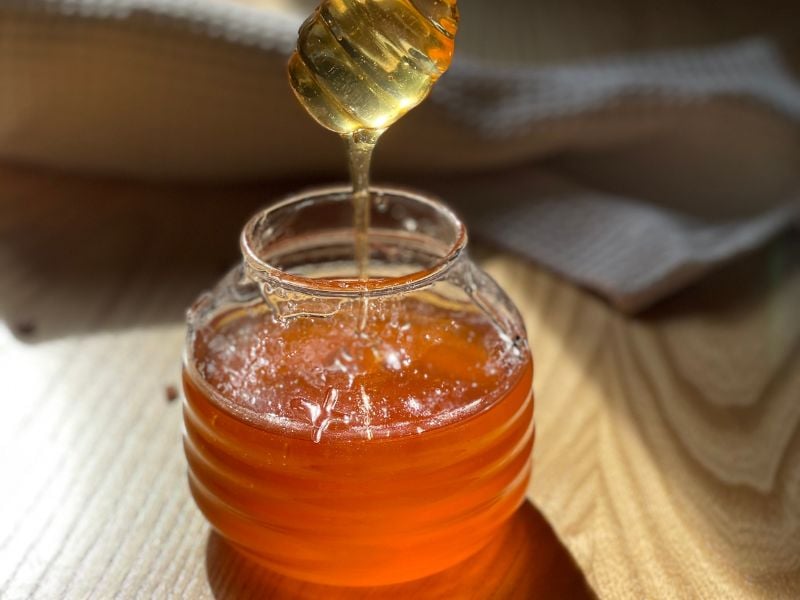 skryštalizovaný med
