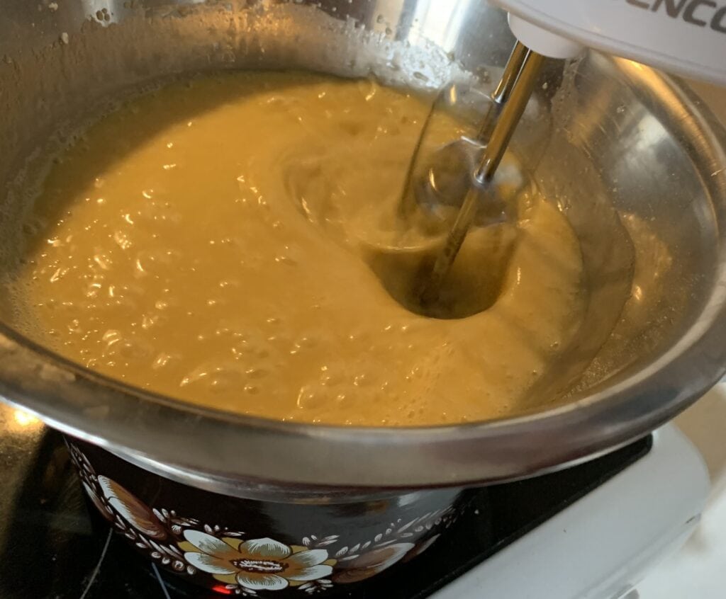 Medovníková torta