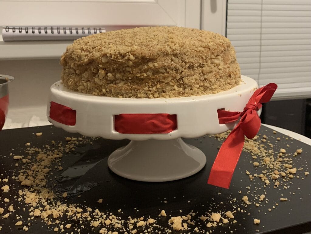 Medovníková torta