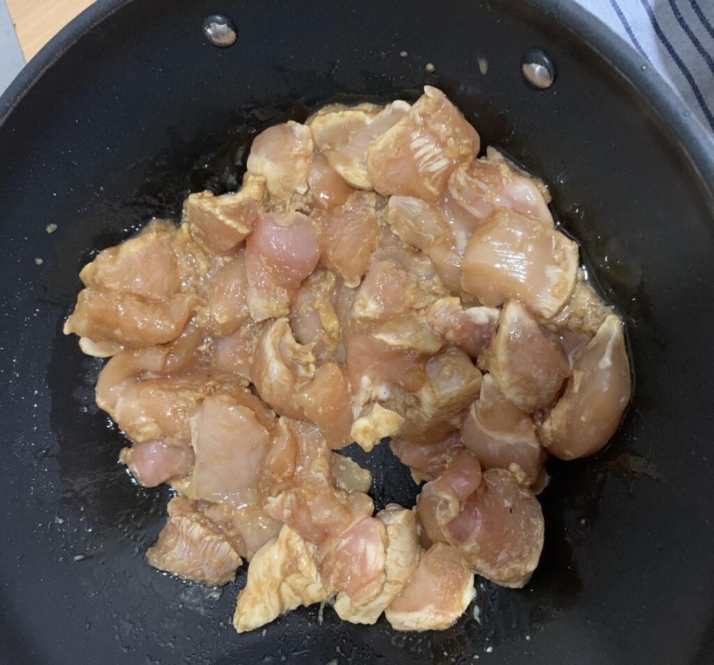 Kuracie kúsky v teriyaki omáčke