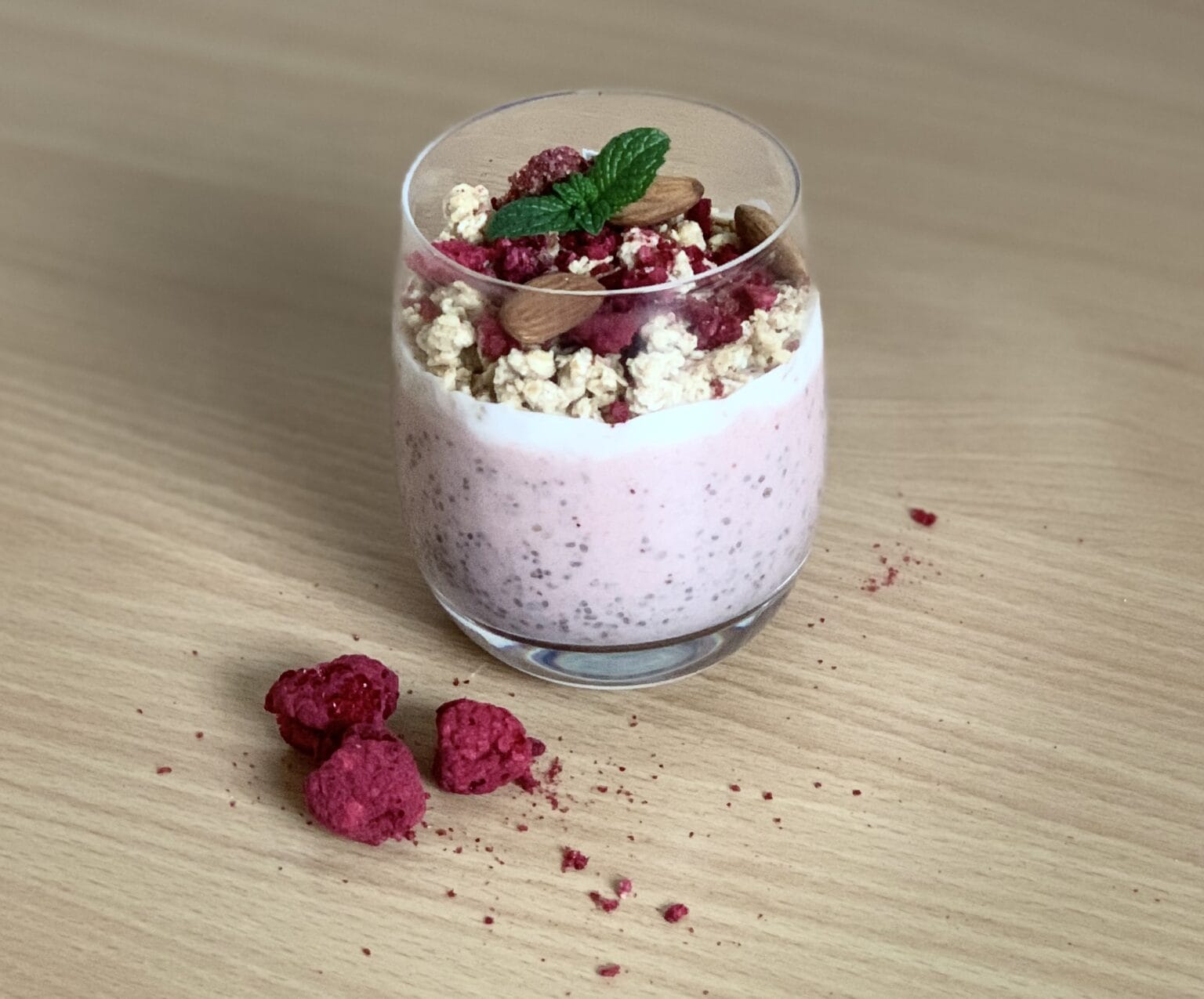 Ovocný chia puding