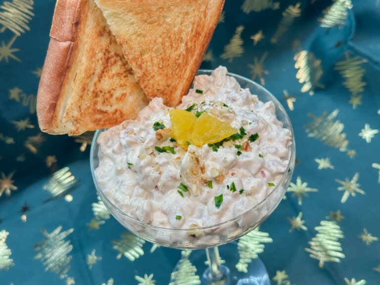 Vianočný kurací šalát - recept | Gurman.sk